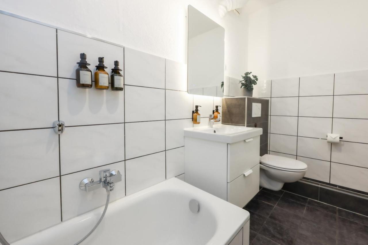 80Qm Luxurioese Designerwohnung Im Herzen Bochums Eksteriør billede